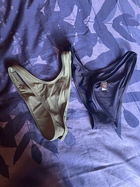 American Eagle Outfitters Olive Green and Black Bikini Bottoms